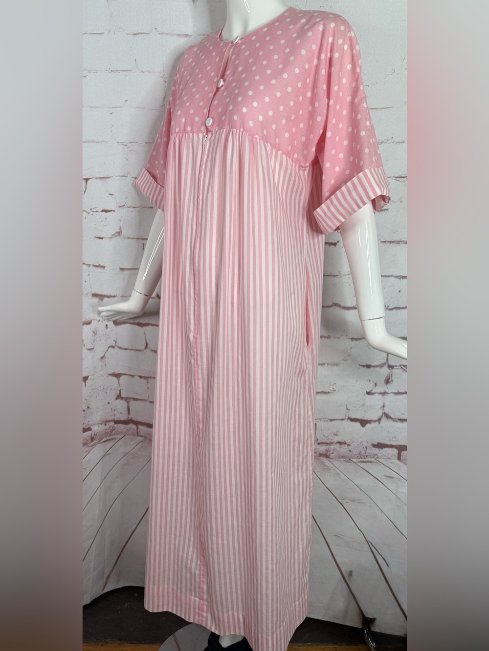 VINTAGE GREG ADAMS 60’s 70’s Pink White Polka Dot Striped Cotton Nightgown L